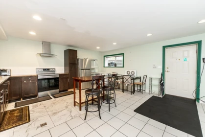 Outdoor Kitchen Photo of 1548 Parkway Boulevard, Coquitlam, BC