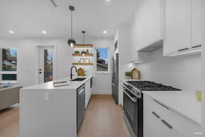 Breakfast Nook Photo of 2713 Cheyenne Avenue, Vancouver, BC