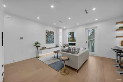 2713 Cheyenne Avenue, Vancouver, BC, Vancouver — Half Duplex for sale