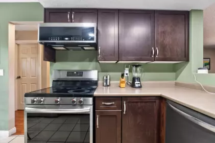 Kitchen Island Photo of 461 Carlsen Place, Port Moody, BC