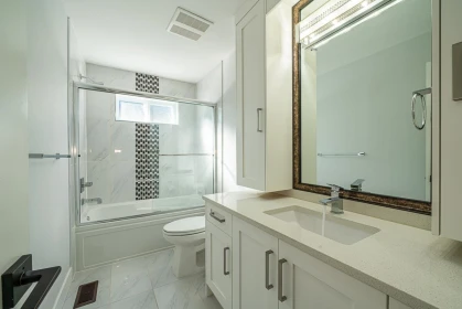 Powder Room Photo of 18070 67 Avenue, Surrey, BC