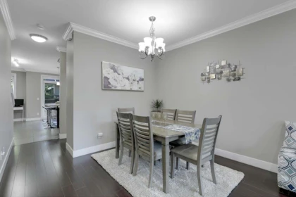 Kitchen Photo of 50 6383 140 Street, Surrey, BC