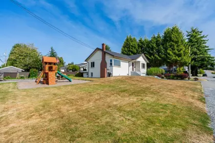 1033 Cypress Street, White Rock, BC, White Rock — Single Family Residence for sale