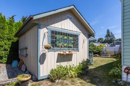 Front Yard Photo of 230 27111 Avenue, Langley, BC