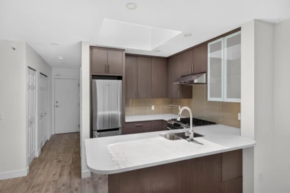 401 688 E 16th Avenue, Vancouver, BC, Vancouver — Apartment/Condo for sale