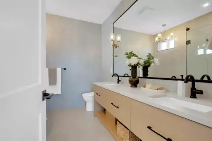 Powder Room Photo of 51199 Charlotte Place, Chilliwack, BC