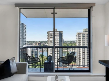 1008 1146 Harwood Street, Vancouver, BC, Vancouver — Apartment/Condo for sale