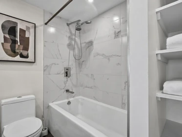 Guest Bathroom Photo of 1008 1146 Harwood Street, Vancouver, BC