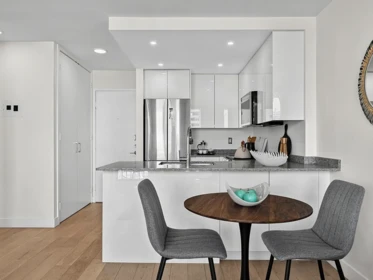 Kitchen Island Photo of 1008 1146 Harwood Street, Vancouver, BC