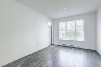 215 15825 85 Avenue, Surrey, BC, Surrey — Apartment/Condo for sale