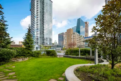 Loft / Bonus Room Photo of 2306 535 Smithe Street, Vancouver, BC