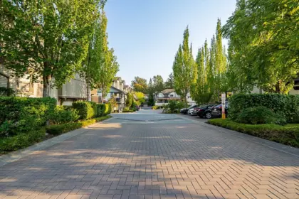 1 19250 65 Avenue, Surrey, BC, Surrey — Townhouse for sale