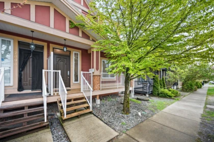 7088 144 Street, Surrey, BC, Surrey — Half Duplex for sale