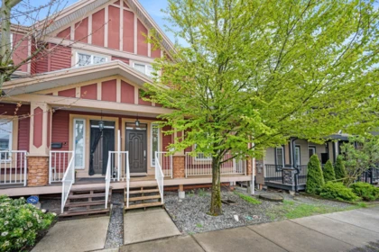 7088 144 Street, Surrey, BC, Surrey — Half Duplex for sale