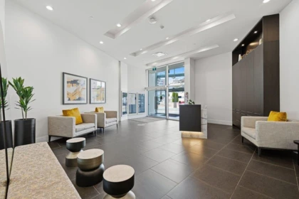 611 7488 Lansdowne Road, Richmond, BC, Richmond — Apartment/Condo for sale