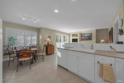 Dining Area Photo of 3405 Plateau Boulevard, Coquitlam, BC