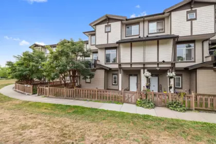 89 19433 68 Avenue, Surrey, BC, Surrey — Townhouse for sale