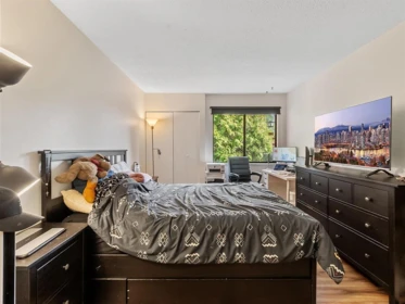 Breakfast Nook Photo of 1615 10620 150 Street, Surrey, BC