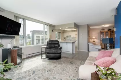 Primary Bedroom Photo of 404 3170 Gladwin Road, Abbotsford, BC