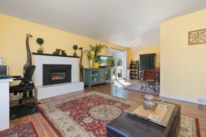 Dining Area Photo of 630 Thacker Avenue, Hope, BC