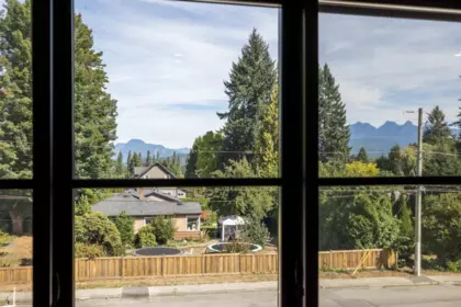 Kitchen Photo of 21606 124 Avenue, Maple Ridge, BC
