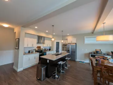 Kitchen Photo of A 46986 Russell Road, Chilliwack, BC