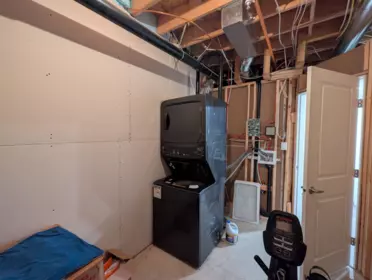 Mudroom Photo of A 46986 Russell Road, Chilliwack, BC