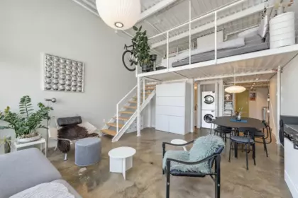 Family Room Photo of 402 338 W 8th Avenue, Vancouver, BC