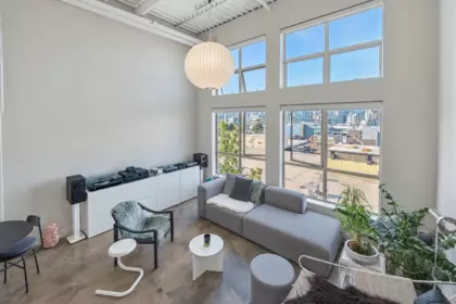 Living Room Photo of 402 338 W 8th Avenue, Vancouver, BC