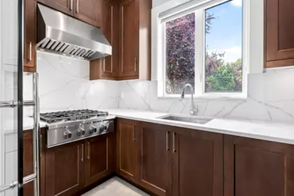 Kitchen Island Photo of 3964 W 21st Avenue, Vancouver, BC