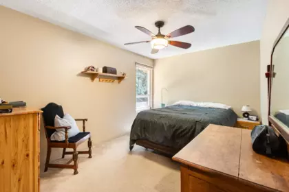 Office / Den Photo of 10264 Main Street, Delta, BC