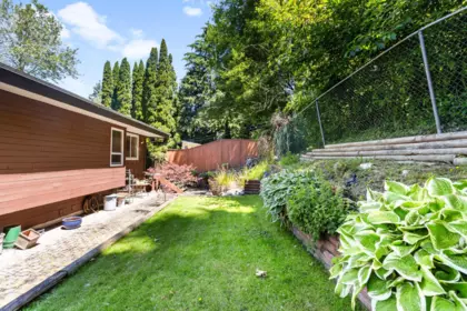 Outdoor Kitchen Photo of 10264 Main Street, Delta, BC
