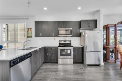 Dining Area Photo of 72 14555 68 Avenue, Surrey, BC