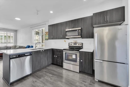 Kitchen Photo of 72 14555 68 Avenue, Surrey, BC