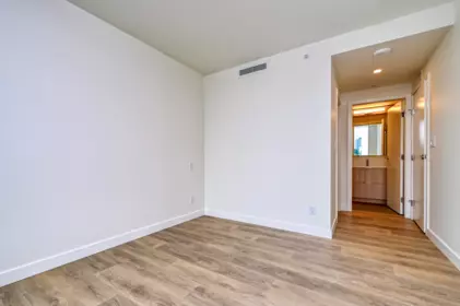 Primary Bedroom Photo of 1009 318 Alderson Avenue, Coquitlam, BC