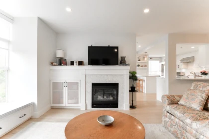Kitchen Island Photo of 321 5700 Andrews Road, Richmond, BC