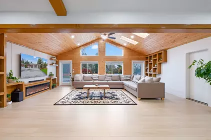 15435 Killarney Place, Surrey, BC, Surrey — Single Family Residence for sale