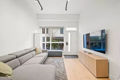 3958 Dumfries Street, Vancouver, BC, Vancouver — Townhouse for sale
