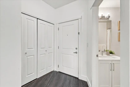 Mudroom Photo of 309 9983 E Barnston Drive, Surrey, BC