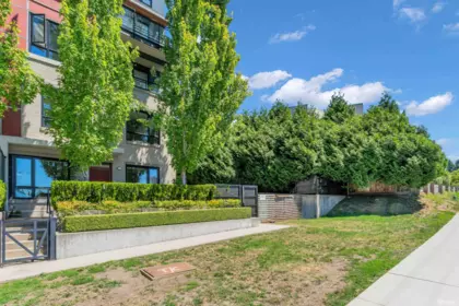 Loft / Bonus Room Photo of 408 13931 Fraser Highway, Surrey, BC