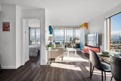 909 955 E Hastings Street, Vancouver, BC, Vancouver — Apartment/Condo for sale