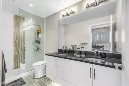 Guest Bathroom Photo of D305 20211 66 Avenue, Langley, BC