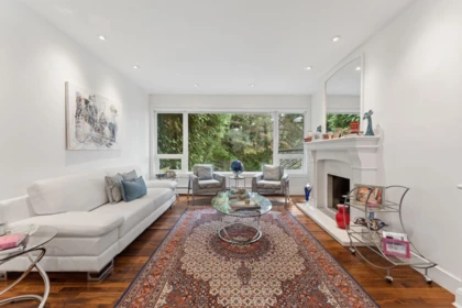Family Room Photo of 4812 Headland Close, West Vancouver, BC