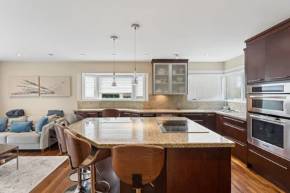 Kitchen Photo of 4812 Headland Close, West Vancouver, BC