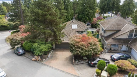 Outdoor Patio Photo of 4812 Headland Close, West Vancouver, BC