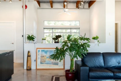Hallway Photo of 1075 W 1st Street, North Vancouver, BC