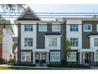 Exterior Rear Photo of 32 27735 Roundhouse Drive, Abbotsford, BC
