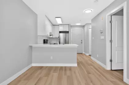 Kitchen Photo of 251 5880 Dover Crescent, Richmond, BC