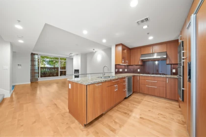 Primary Bathroom Photo of TH19 1281 W Cordova Street, Vancouver, BC