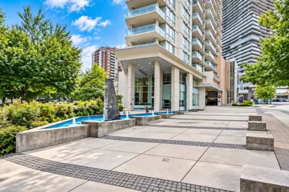 210 4808 Hazel Street, Burnaby, BC, Burnaby — Apartment/Condo for sale